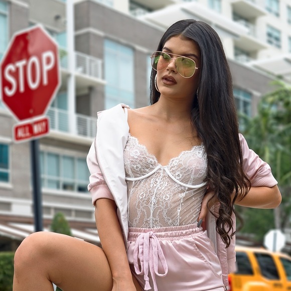 Pink Aviator Sunglasses - Picture 2 of 6